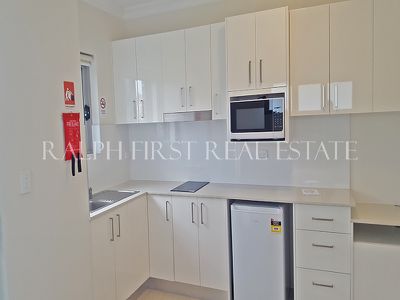 3 / 8 The Boulevard, Lakemba