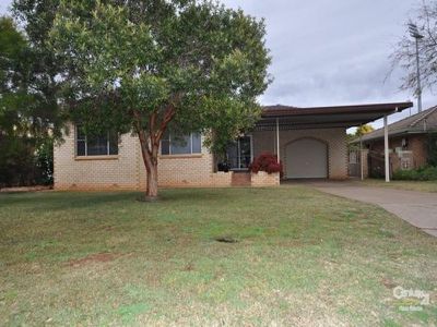 21 Coral Crescent, Dubbo