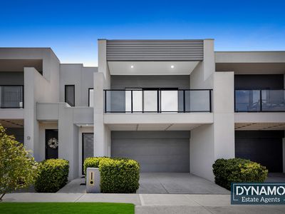 11 Sugar Glider Way, Craigieburn