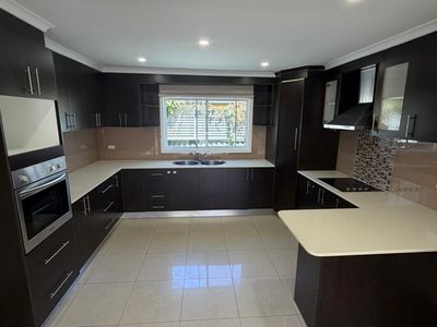 32 Adah Street, Guildford