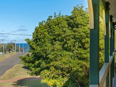 47 The Parapet, Manyana