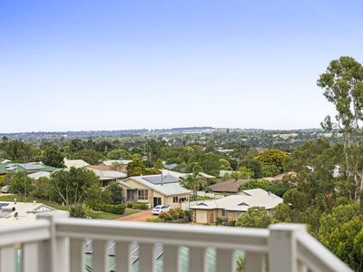 12 Kershaw Close, Cranley