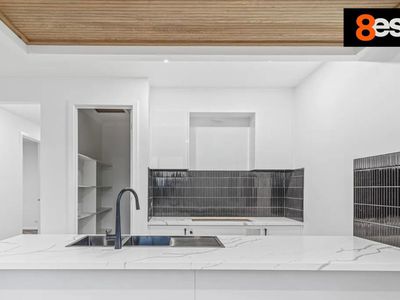 33 Thyme Crescent, Fraser Rise