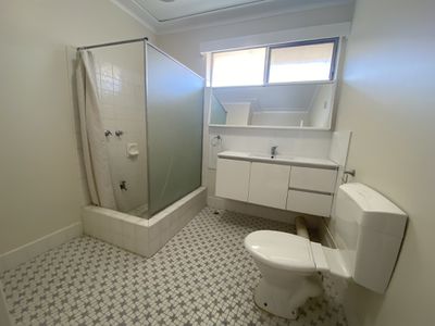 8 Barber Place, Riverton
