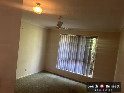 2 / 18 Savoy Court, Kingaroy