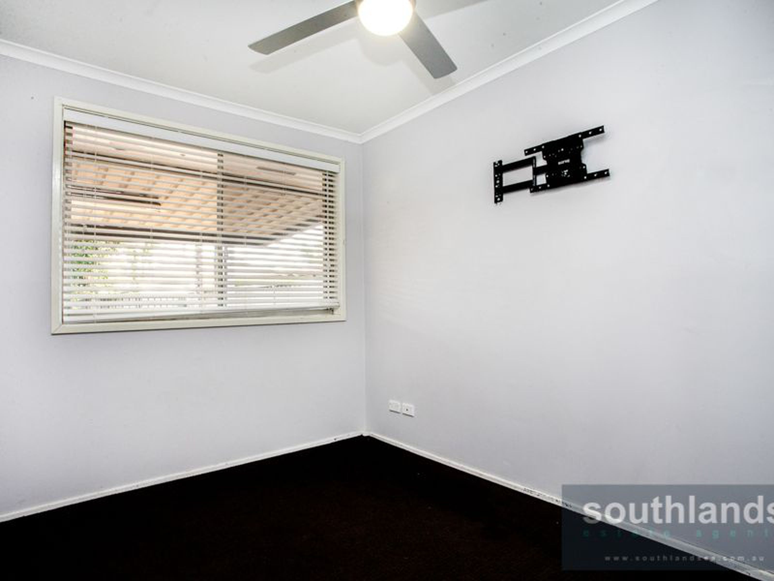 8 Timaru Grove, SOUTH PENRITH