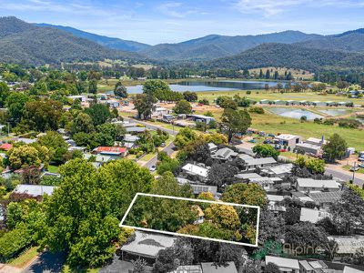 5 McKay Street, Mount Beauty