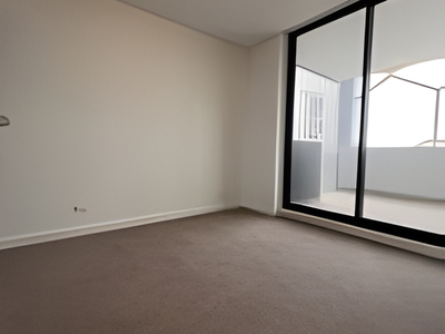 1105 / 33 East Street, Granville
