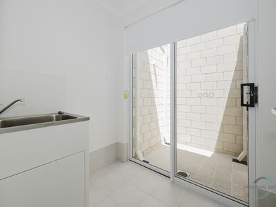 6b Gambier Gr, Eglinton