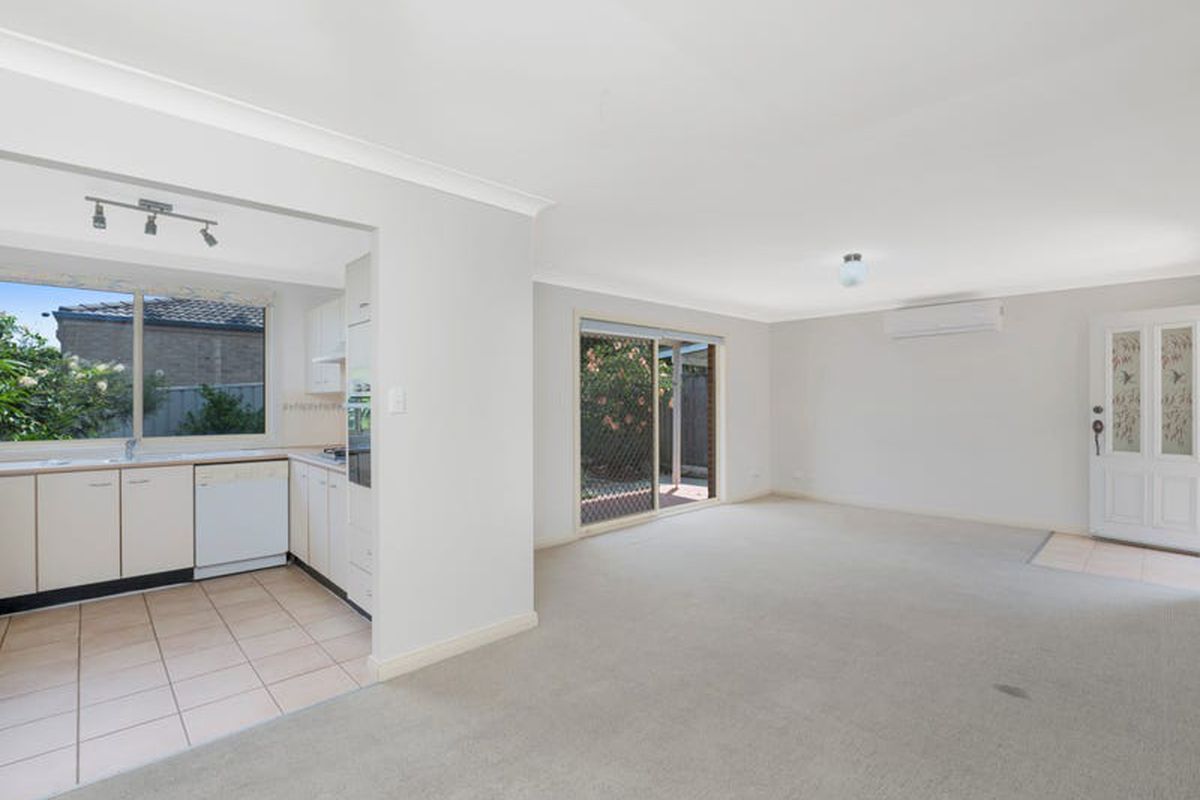 2 / 15 Maas Parade, Forresters Beach