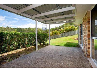 16 Henderson Rise, Pacific Pines