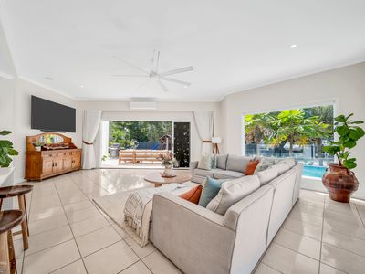 61 Fretwell Road, White Rock
