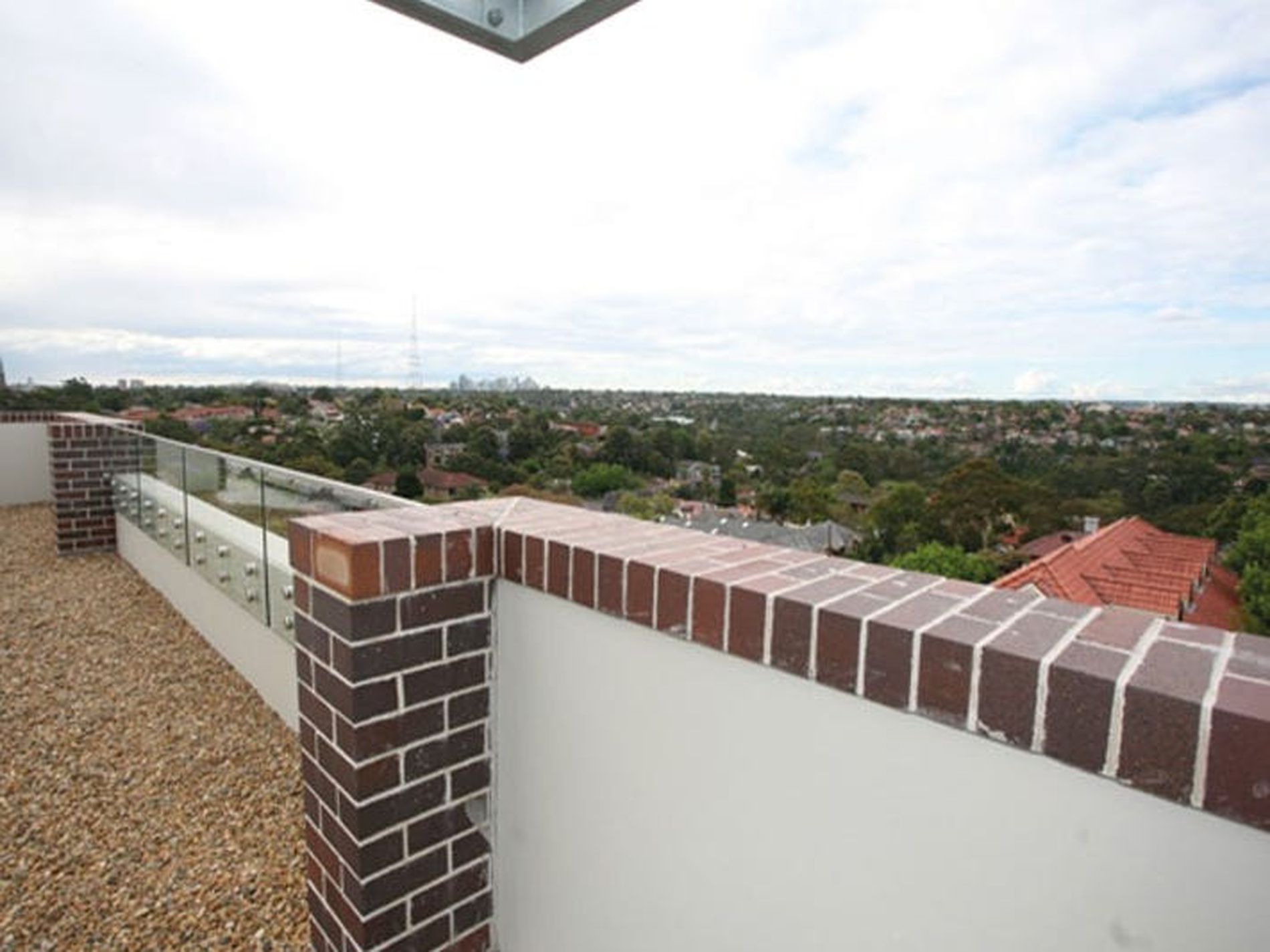 311 / 520 Cnr Miller Street & Palmer Street, Cammeray