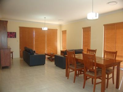 9 Birmingham Parade, Piara Waters