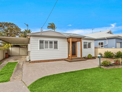 5 Peterborough Avenue, Lake Illawarra