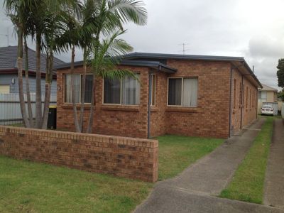 1 / 24 Addison Avenue, Lake Illawarra