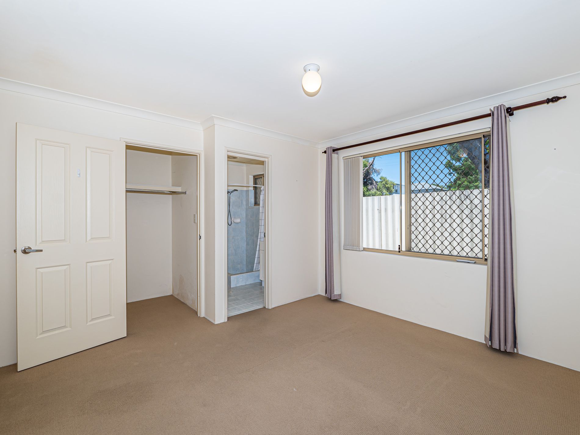 4 / 113-115 Renou Street, East Cannington