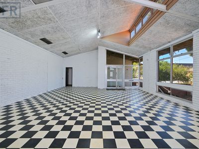 338 Canning Highway, Bicton