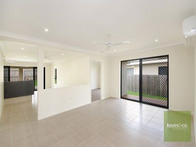 52 Twinview Terrace, Idalia