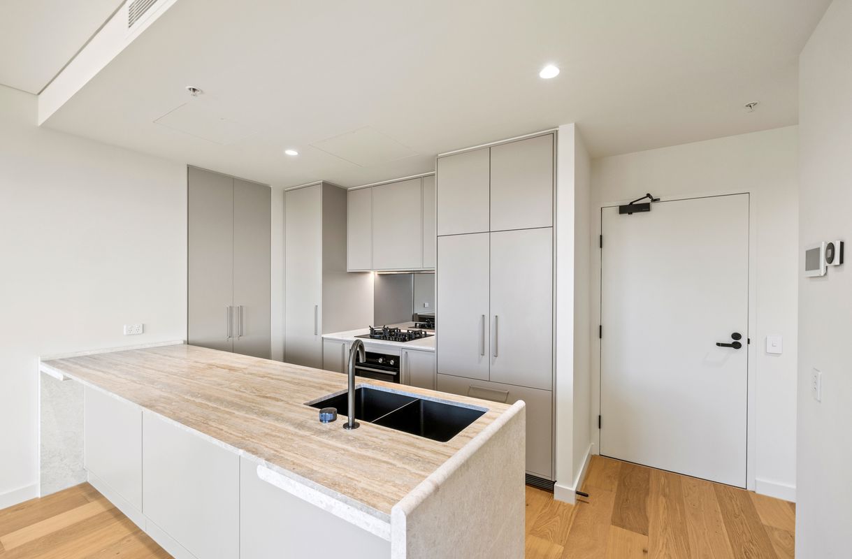 504 / 137 Anzac Parade, Kensington