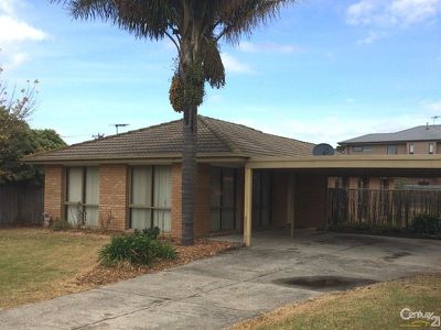 3 Adam Court, Pakenham