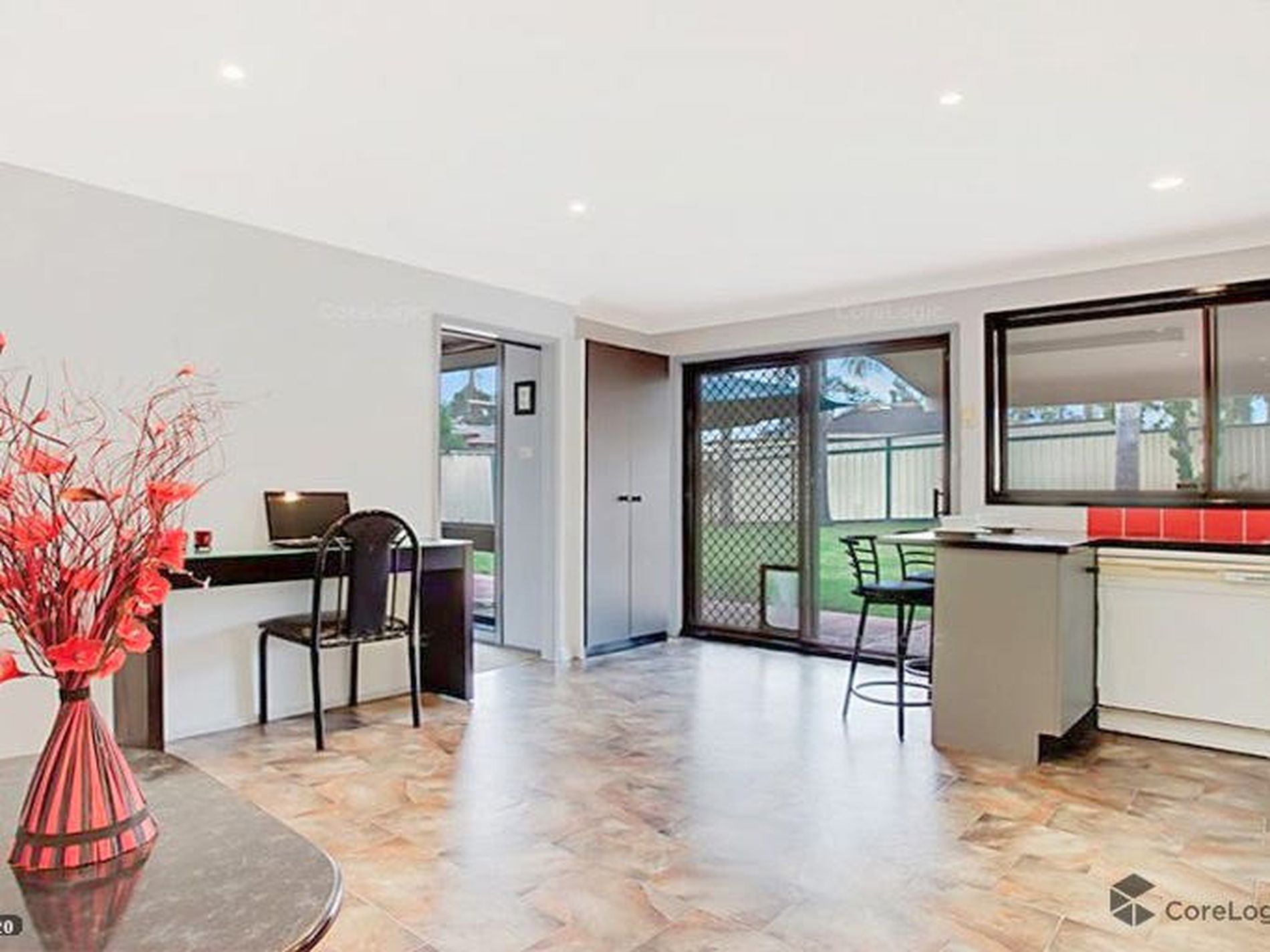 4 Aquamarine Drive, Eagle Vale