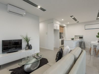 3/172 Loftus Street, North Perth