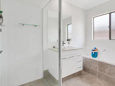 12 Sunwood Crescent, Maudsland