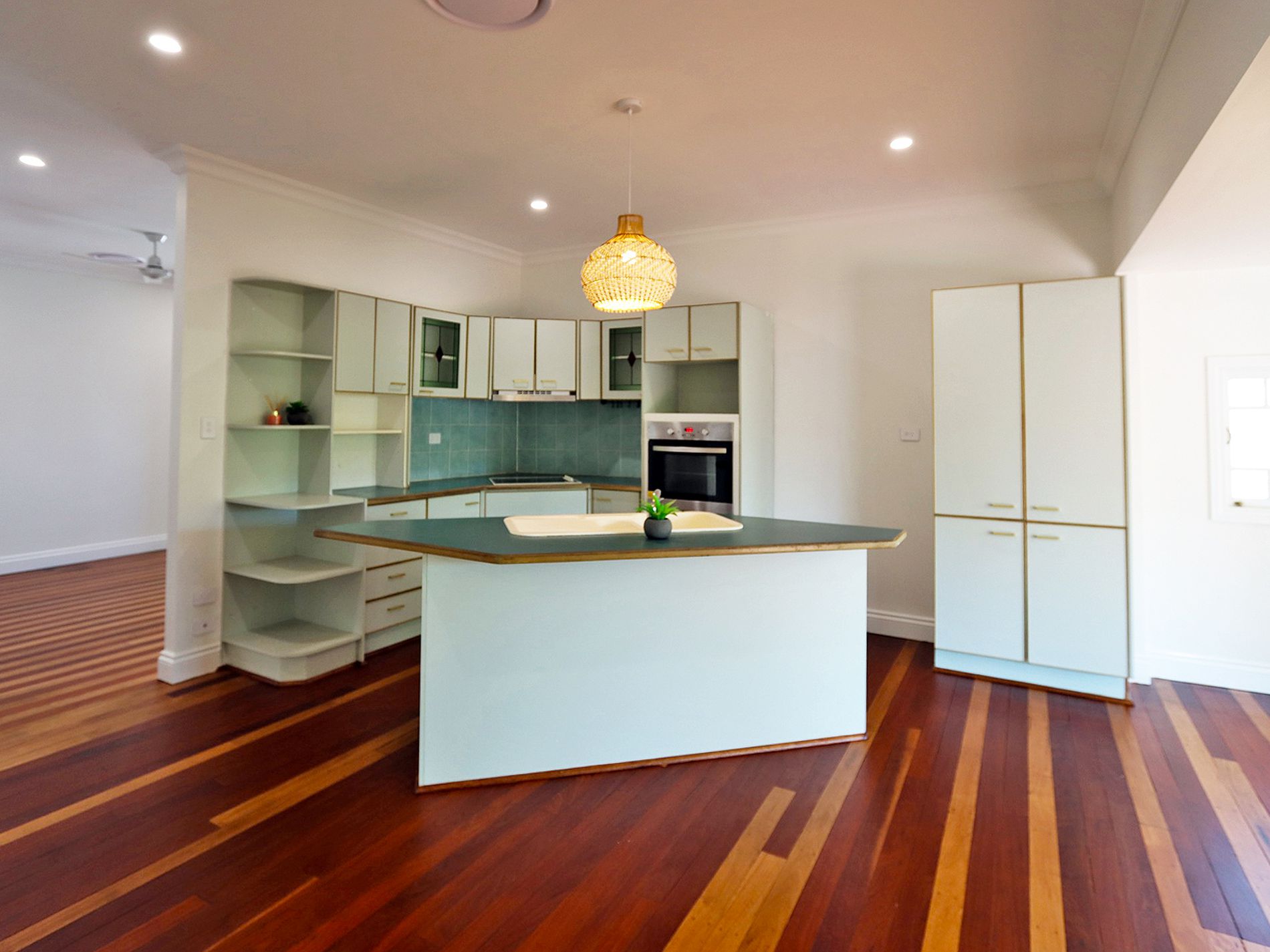 33 Blackstone Road, Eastern Heights Ipswich Real Estate