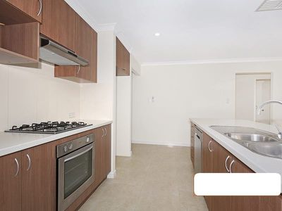 86 Touchstone Dr, Dawesville