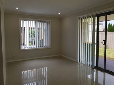 12 / 570 Sunnyholt Road, Stanhope Gardens