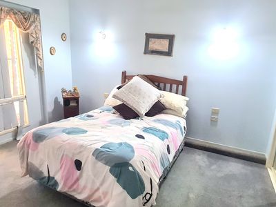 24 Gordon Street, Mount Morgan