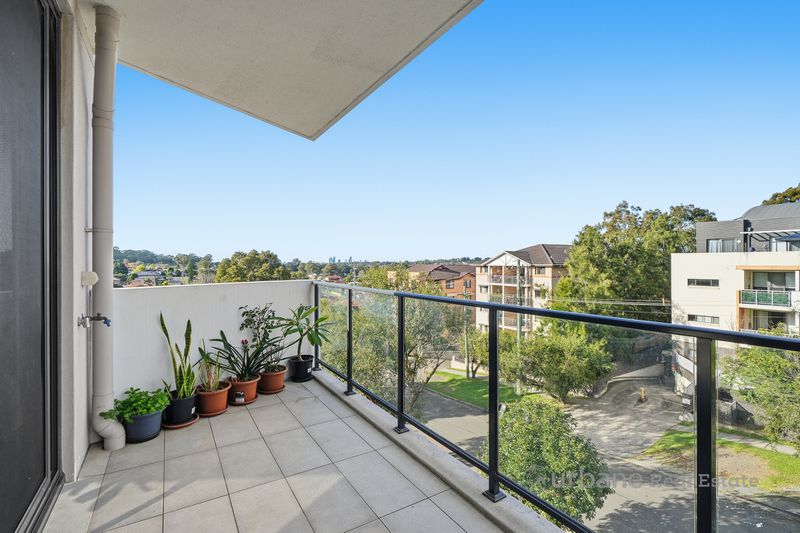 307 / 11-13 Clifton Street, Blacktown
