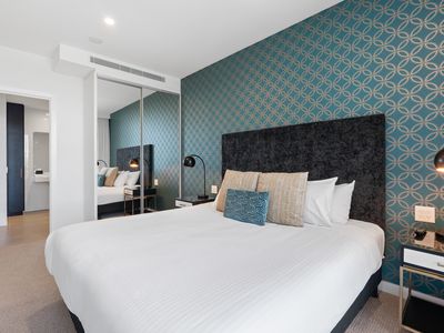 1309 / 59 MERON STREET, Southport