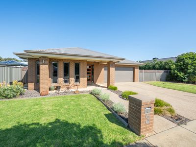 3 Killarney Crescent , Tatura