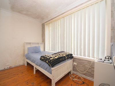 17 Gail Place, Bankstown