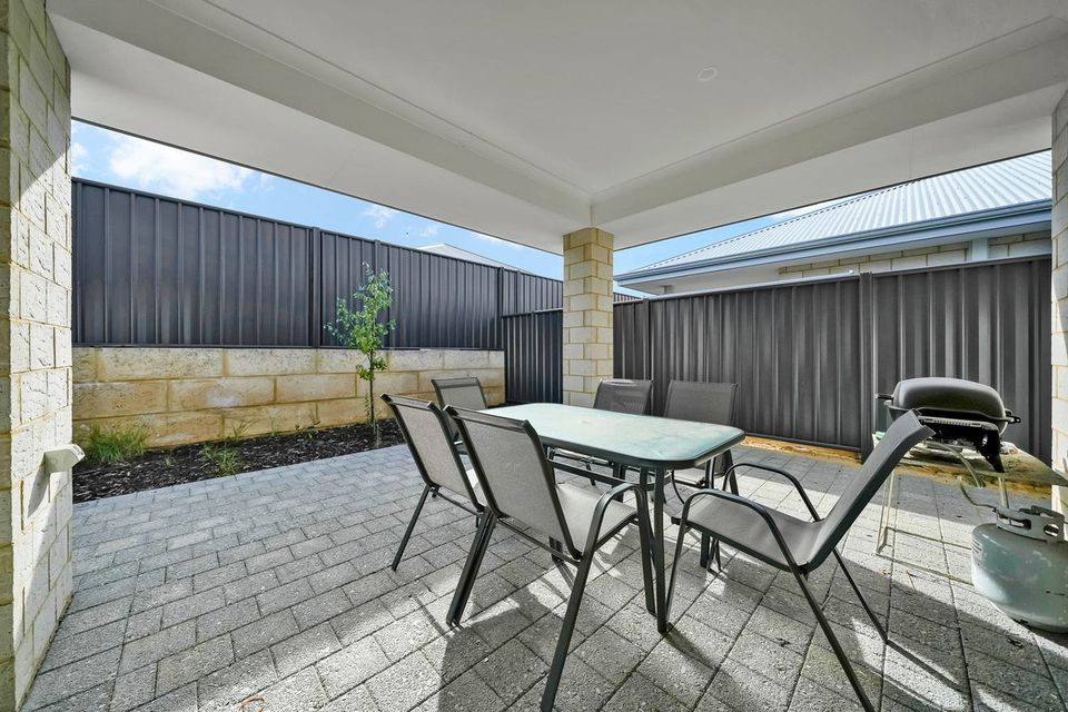 113 BUTTERLEAF ROAD, Baldivis