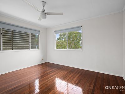1 Willow Street, Woodridge