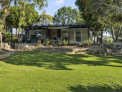 14 Edmanson Avenue, Howqua Inlet