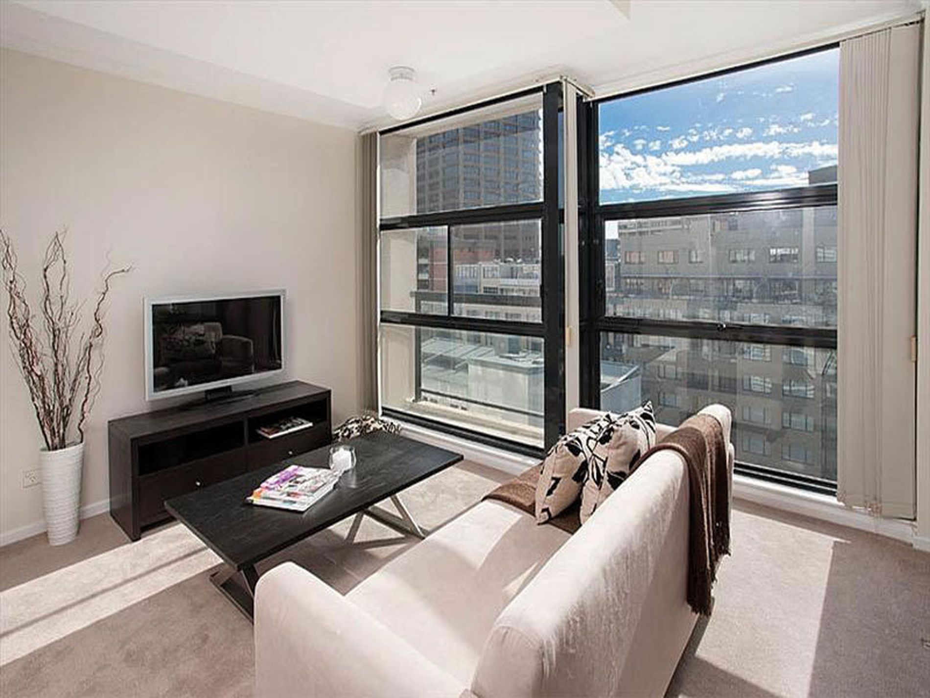 1306 / 174 Goulburn Street, Surry Hills