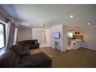2 Meurer Court, Dubbo