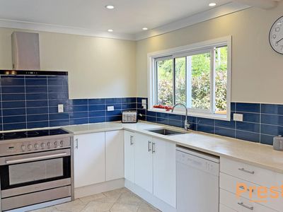 29 Holyoake Place, Chatswood