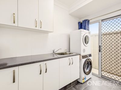 54 Ronaldo Way, Urangan