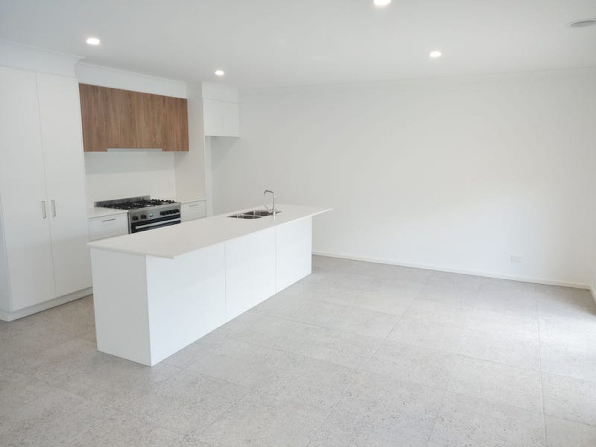 12D Logan Street, Hamlyn Heights