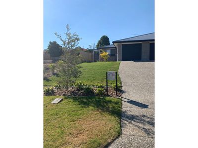 2 / 18 Hawthorn Street, Beaudesert