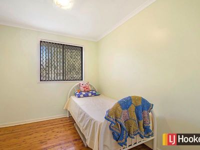 15 Adelphi Crescent, Doonside