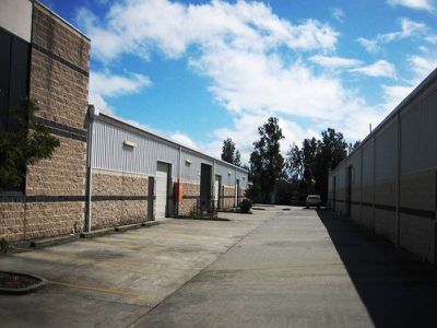 4/106b Industrial Road, Oak Flats