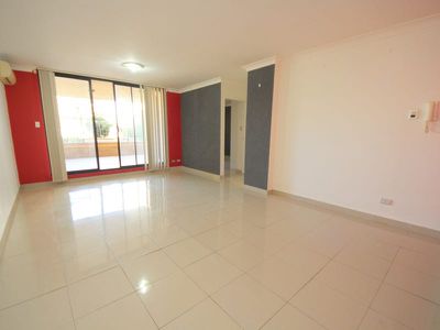 30 / 2 French Avenue, Bankstown