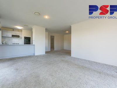 56 Hotham Cres, Hoppers Crossing