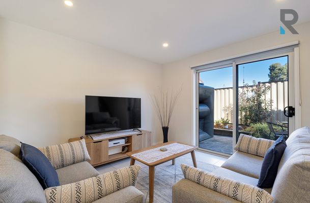 2 / 27 Gerbert Street, Broadmeadows